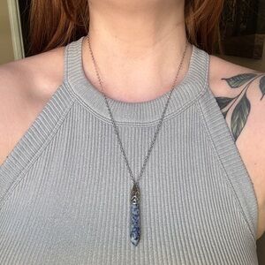 Elegant Blue Stone Pendant Necklace